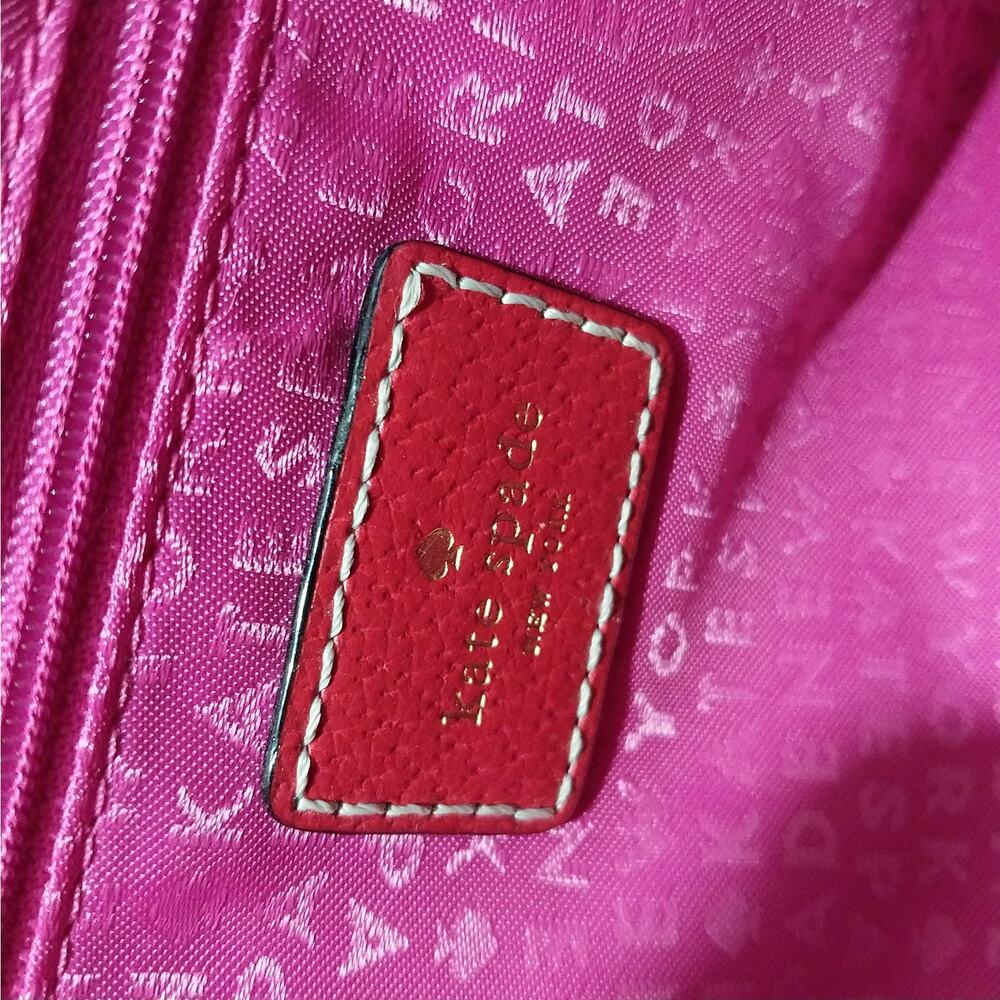 Red Leather Tote Bag - Picture 12 of 13